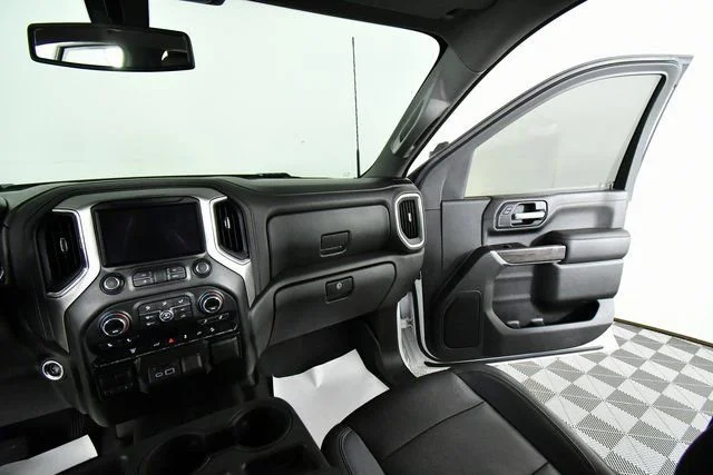 2021 Chevrolet Silverado 3500HD LTZ - Photo 21