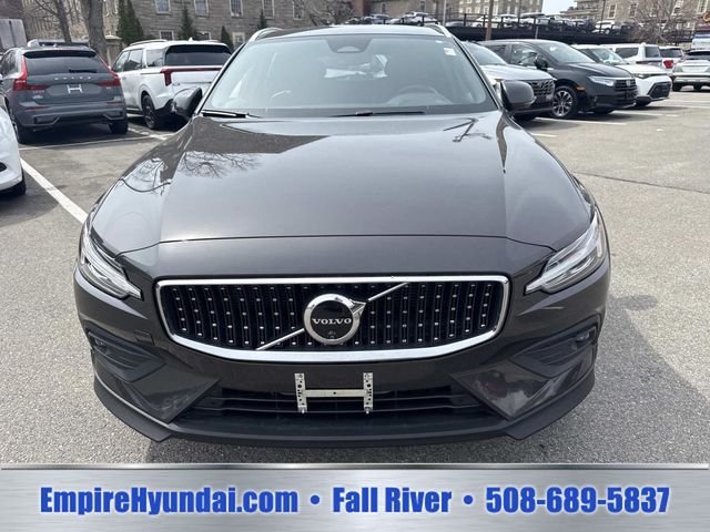2025 Volvo V60 Cross Country Plus - Photo 12