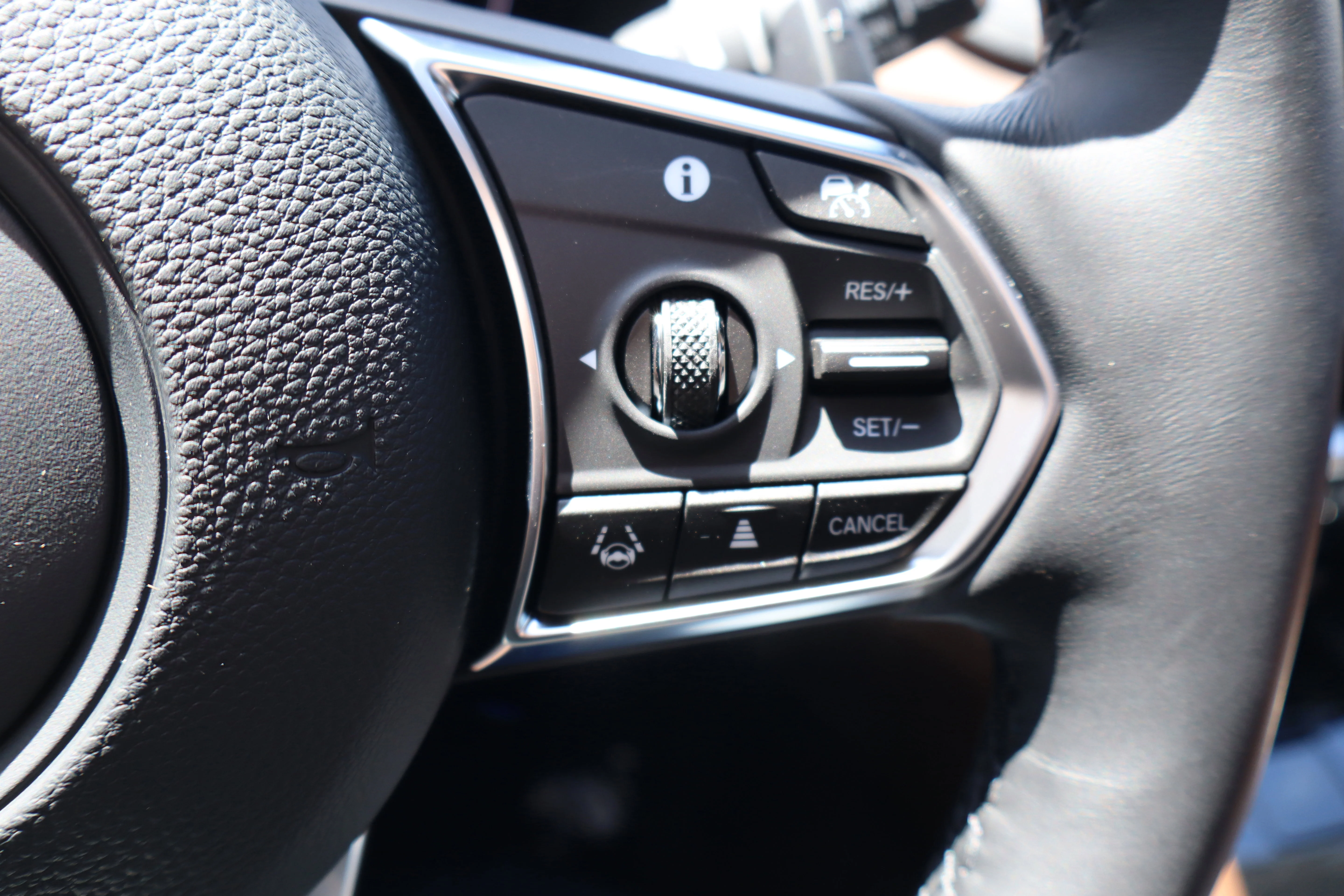 New 2026 Liquid Carbon Metallic Acura w/Technology Package image 12