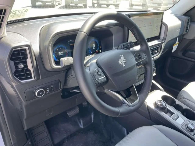 New 2026 White Ford Badlands image 16