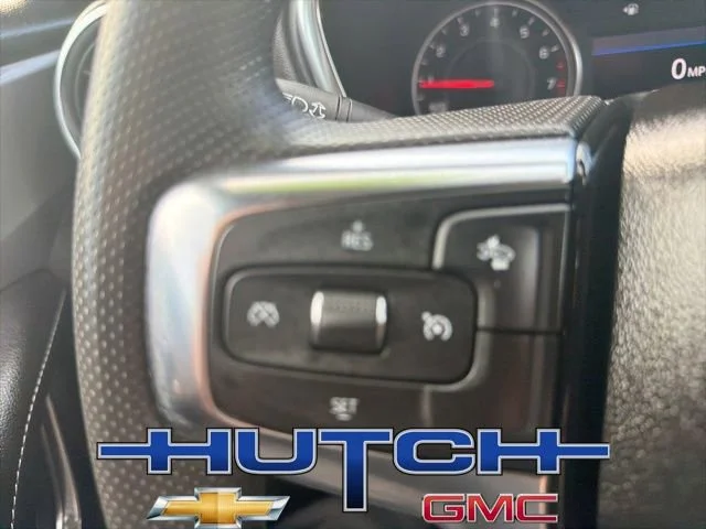 Used 2025 Summit White Chevrolet 2LT image 27