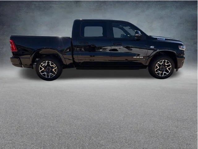New 2027 Diamond Black Crystal Pearl-Coat Exterior Paint RAM Laramie image 9