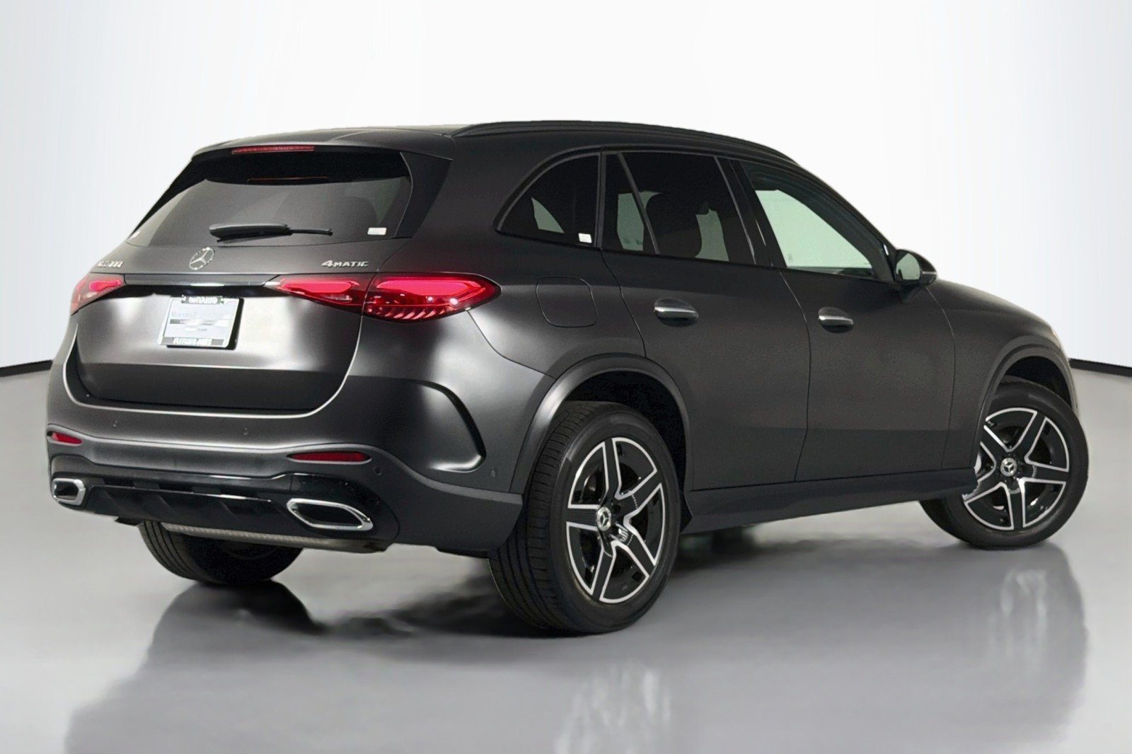 Used 2024 MANUFAKTUR Graphite Grey Magno Mercedes-Benz 300 image 12