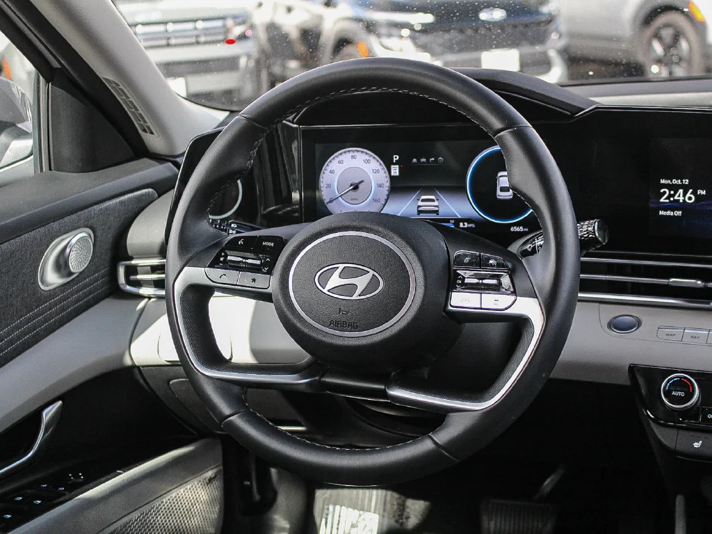 Used 2025 Silver Hyundai Limited image 17