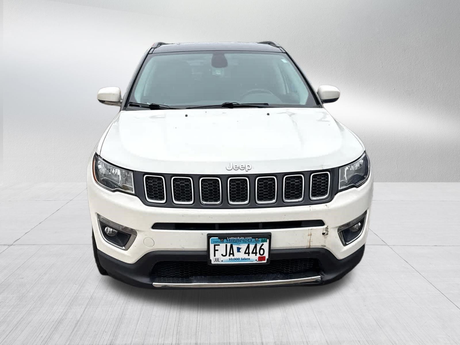 Used 2018 Jeep Compass Limited with VIN 3C4NJDCB5JT396843 for sale in Brooklyn Center, MN