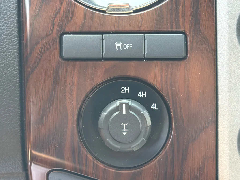 Used 2016 Black Ford Lariat image 30