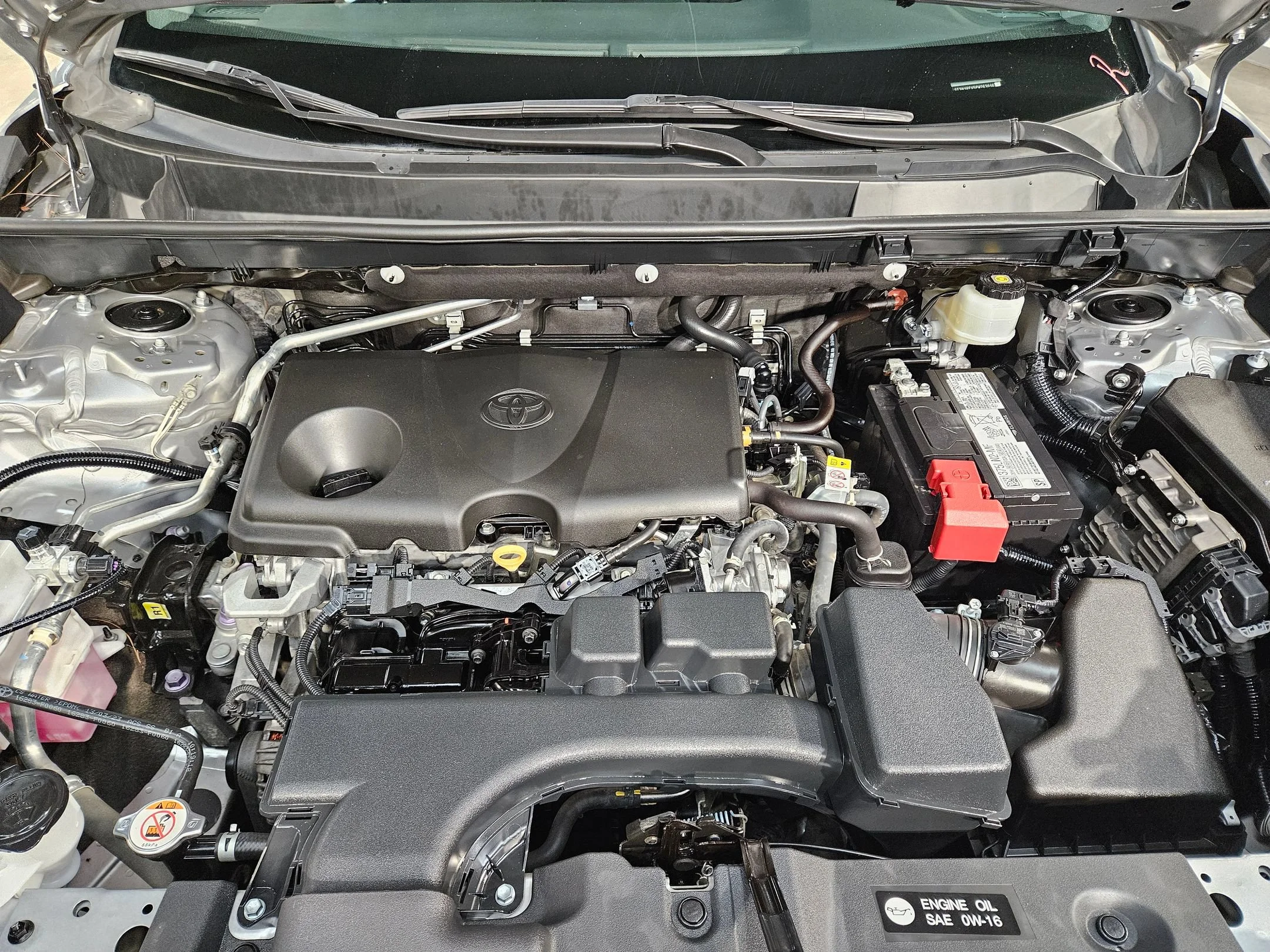 Used 2023 Silver Sky Metallic Toyota LE image 19