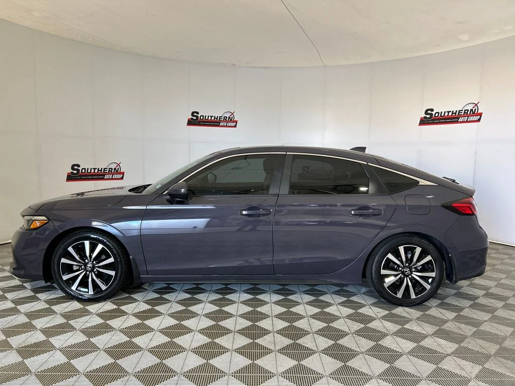 Used 2024 Beige Honda EX-L image 2