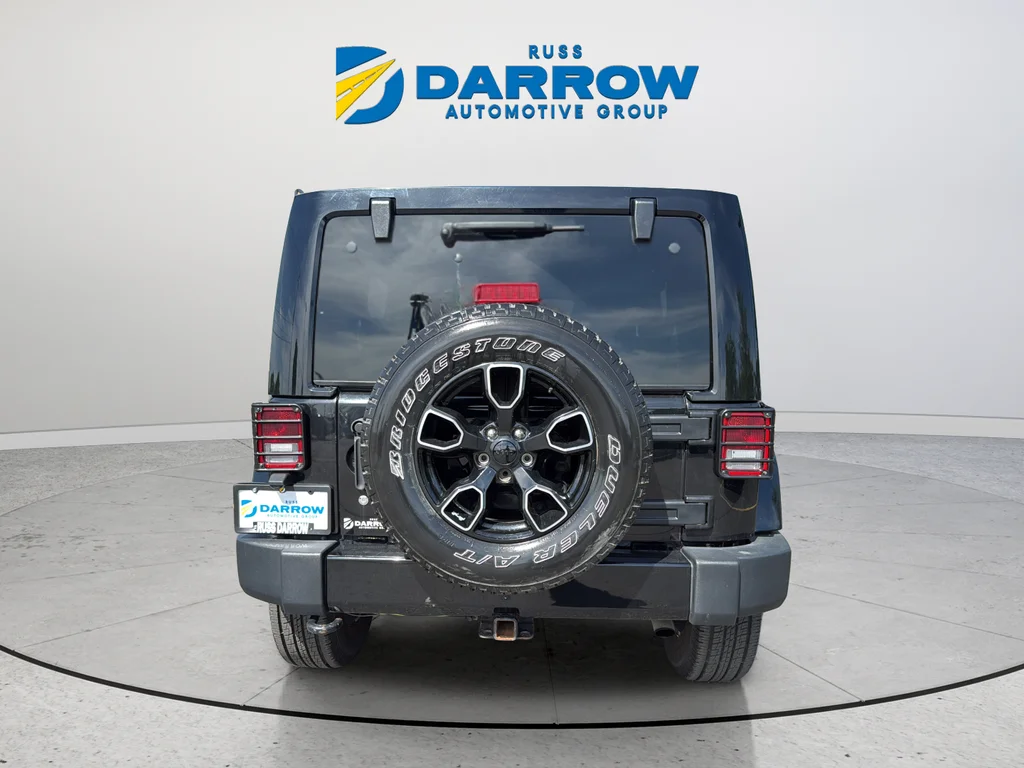 Used 2018 Black Jeep Unlimited Altitude image 4
