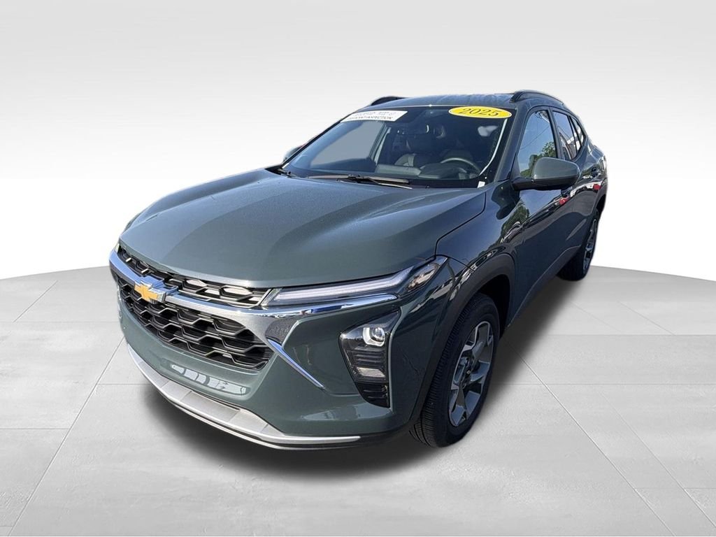 Used 2025 Gray Chevrolet LT image 11