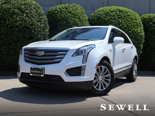 Pre-Owned 2018 Cadillac XT5 Luxury FWD