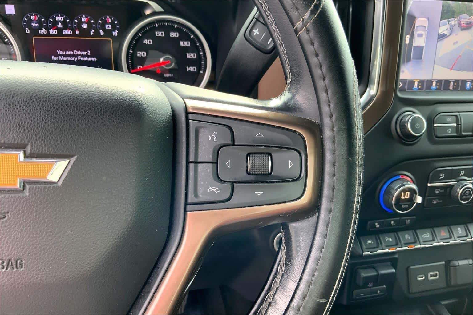 Used 2019 Iridescent Pearl Tricoat Chevrolet High Country image 22