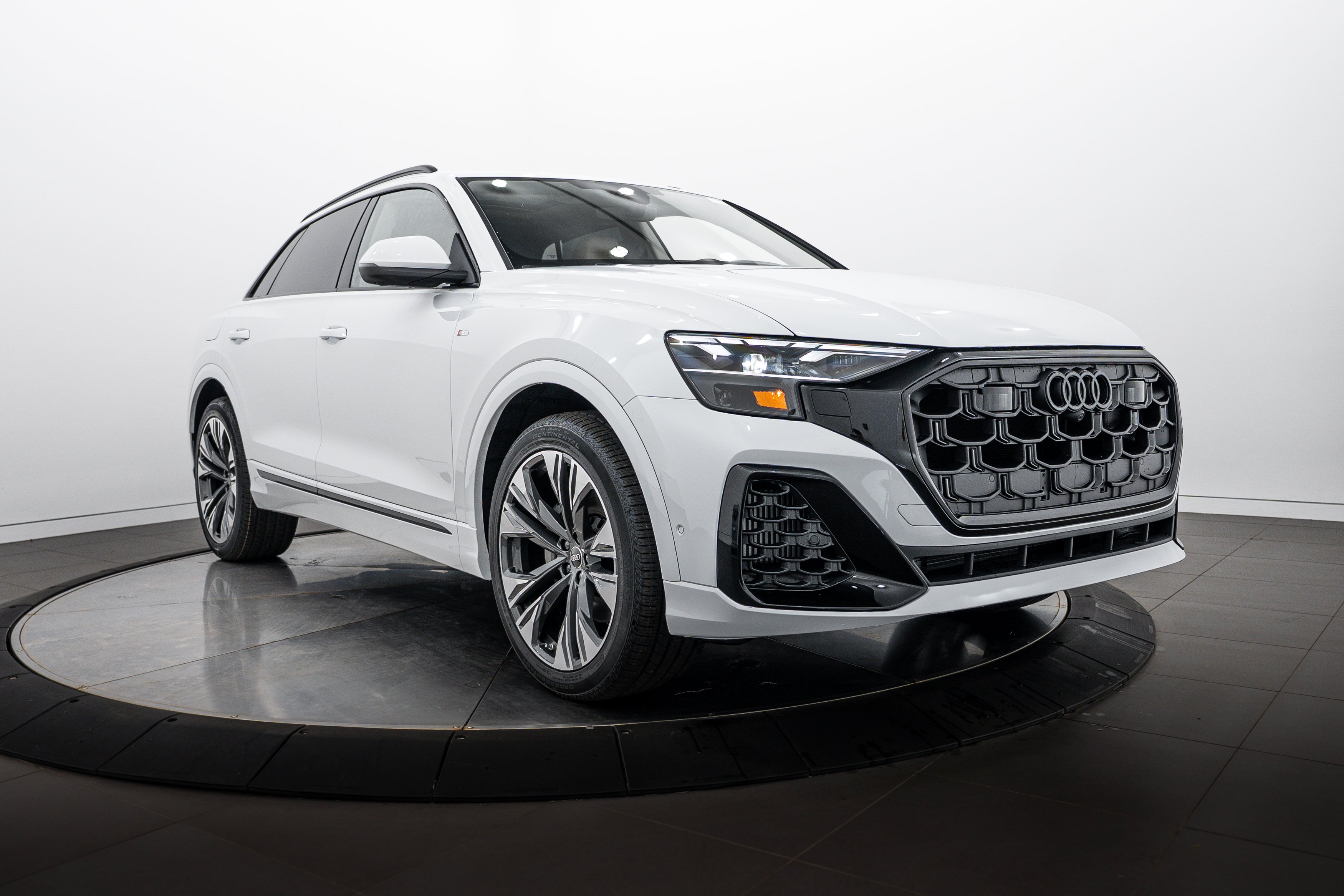 New 2026 Glacier White Audi Prestige image 2