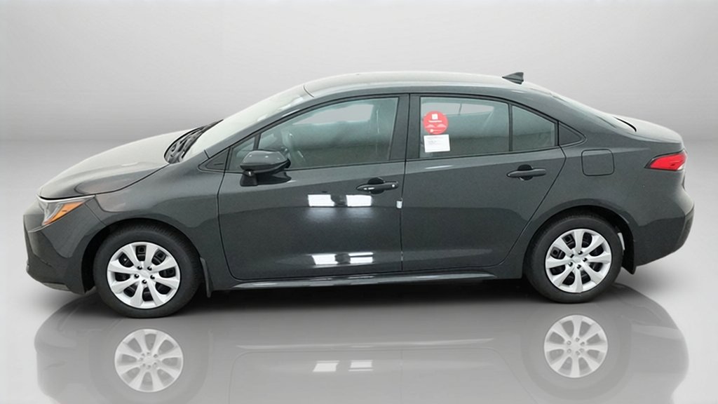 New 2027 Underground Toyota LE image 2