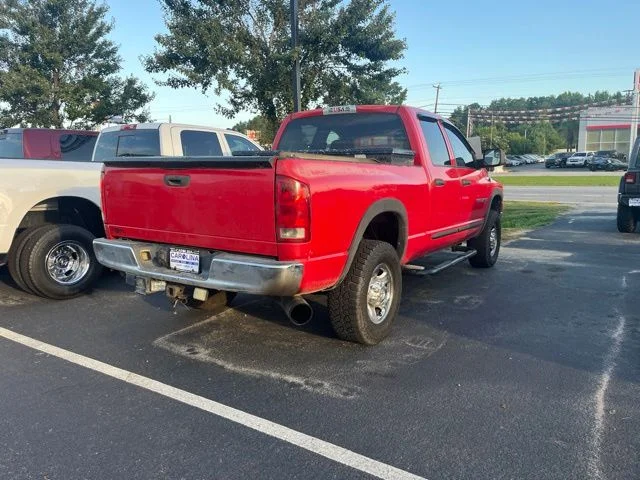 Used 2003  Dodge  image 2