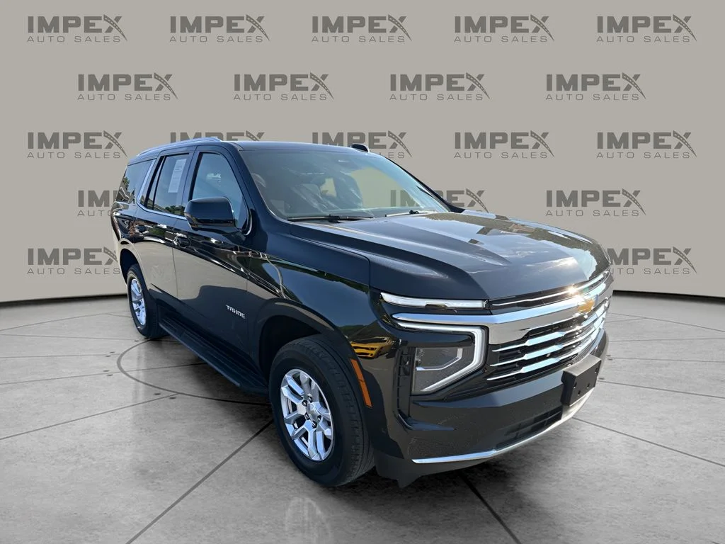 Used 2025 Black Chevrolet LT image 12