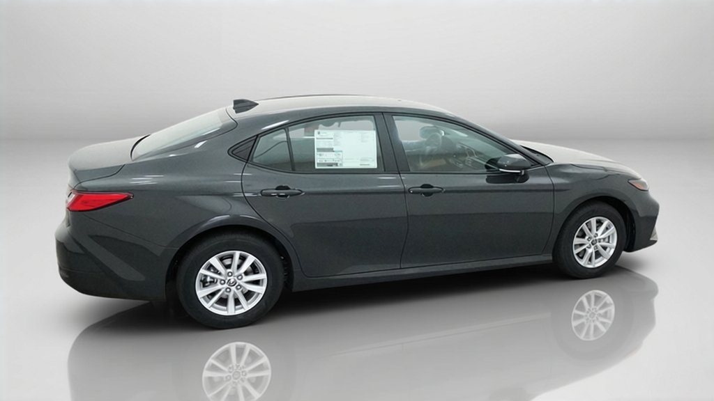 New 2027 Underground Toyota LE image 16
