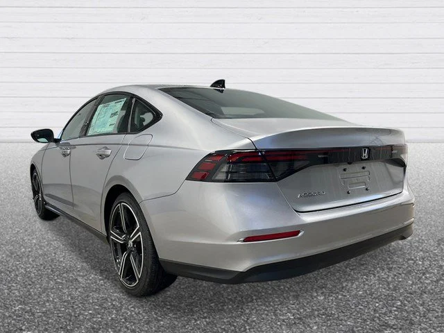 New 2026 Solar Silver Metallic Honda SE image 4