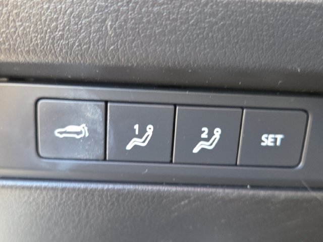 Certified Used 2026 White Mazda 3.3 Turbo Premium image 15