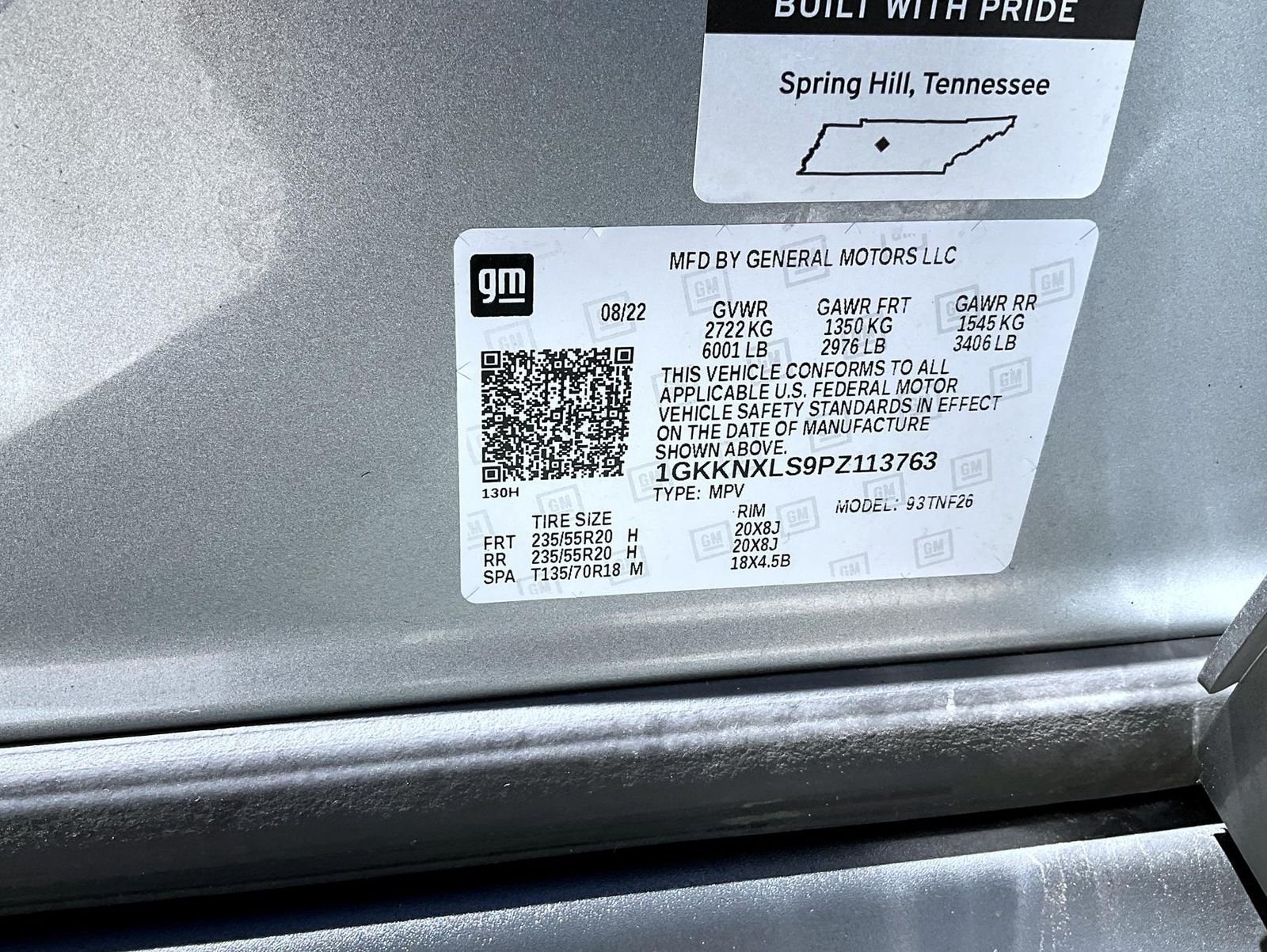 Used 2023 Silver GMC Denali image 27