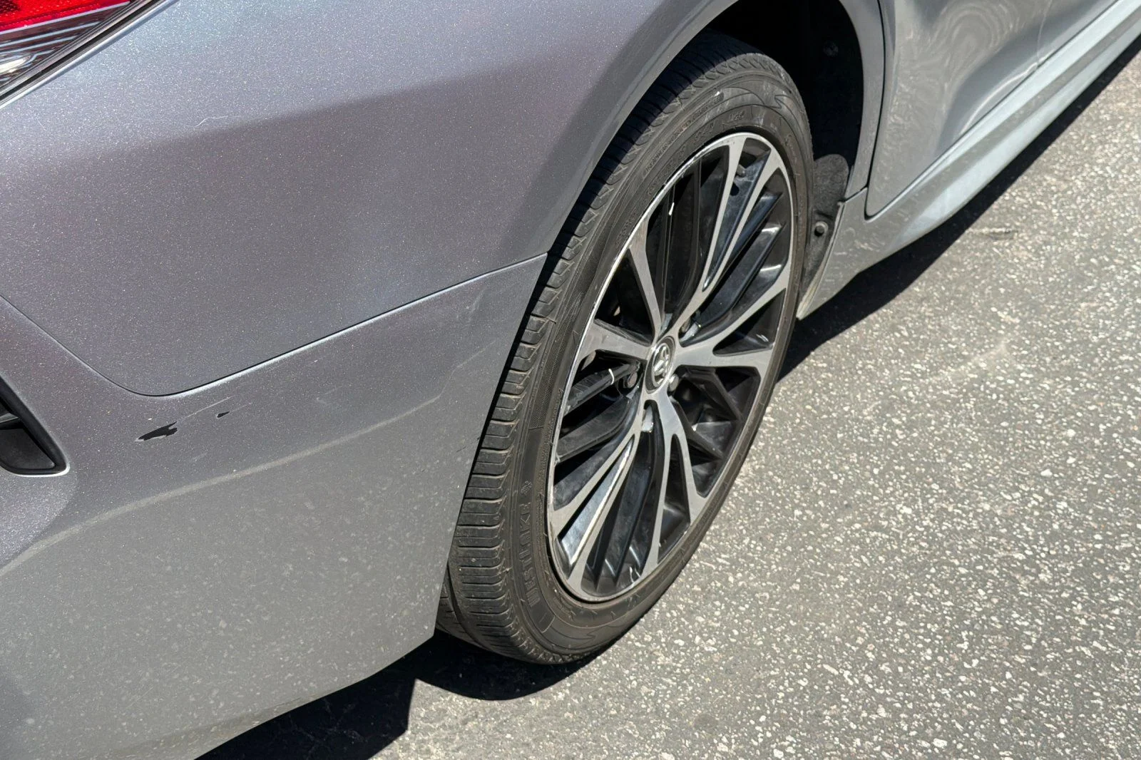 Used 2019 Silver Toyota SE image 4