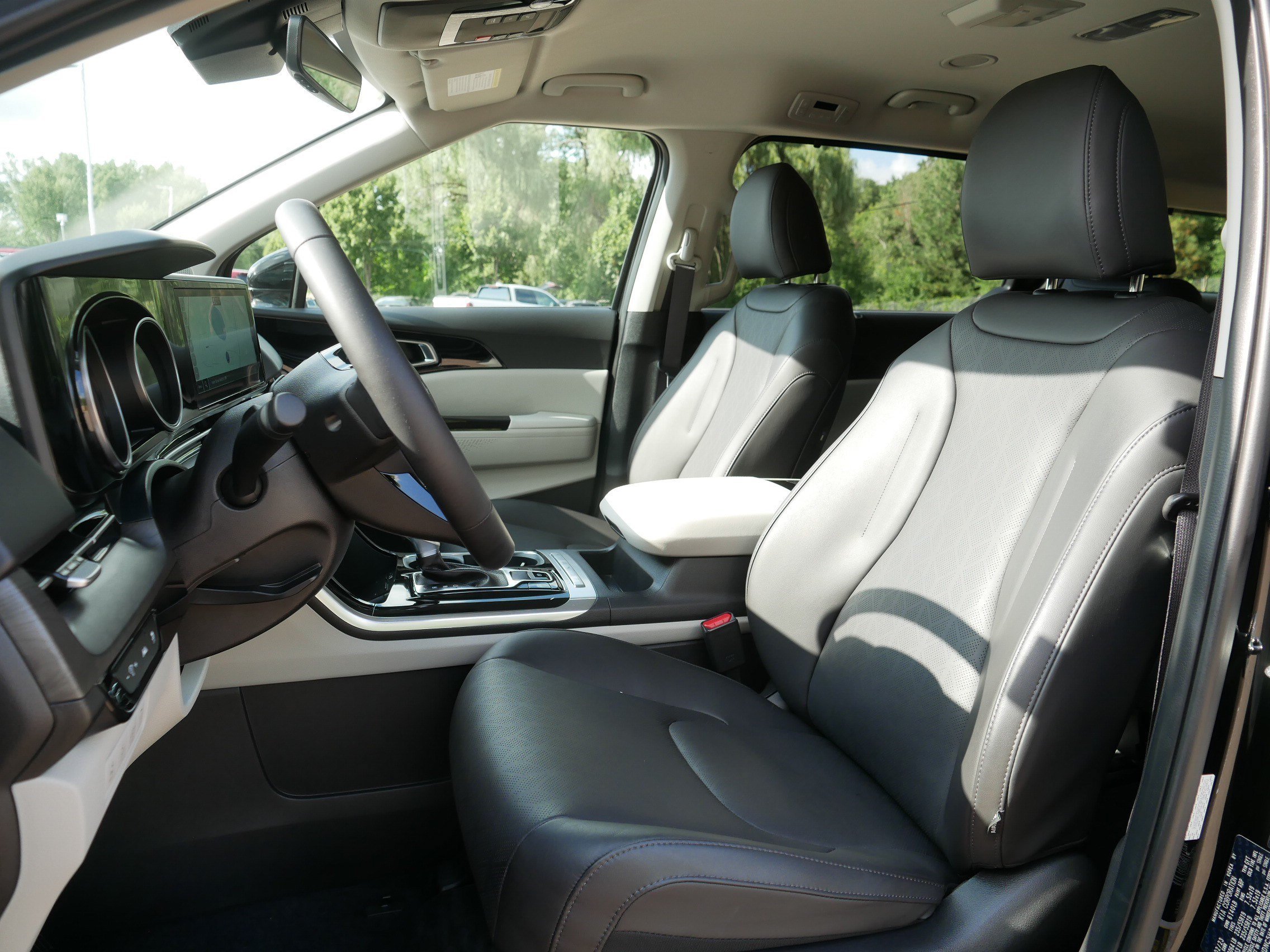 Certified Used 2023 Aurora Black Pearl Kia EX image 34
