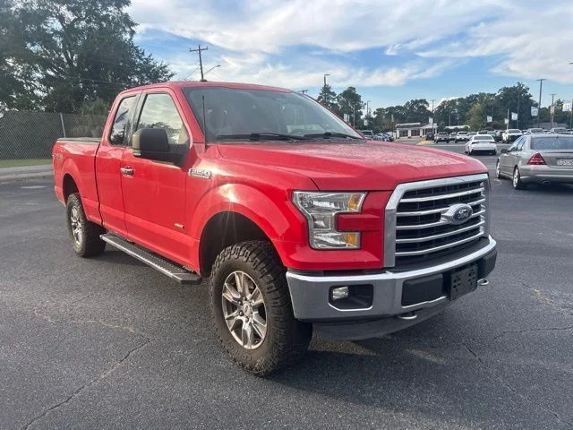 Used 2015 Red Ford XLT image 6