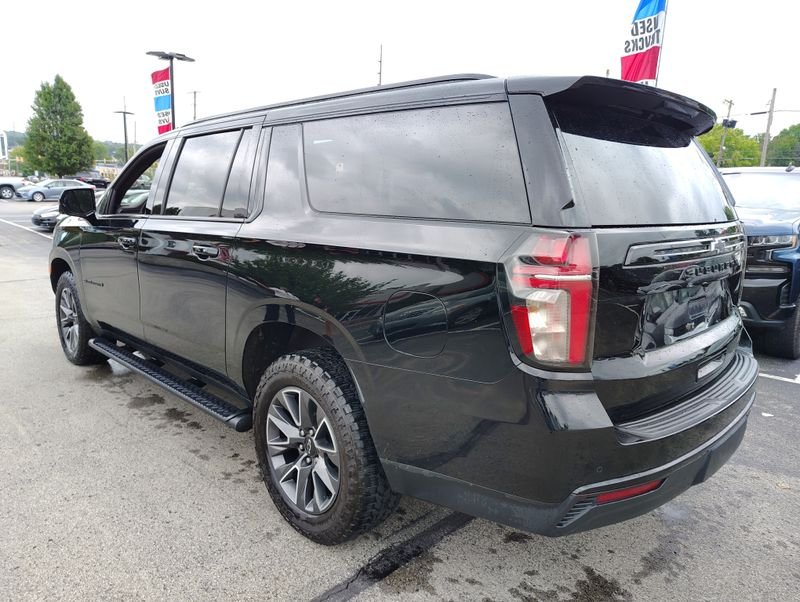 Used 2024 Black Chevrolet Z71 image 8