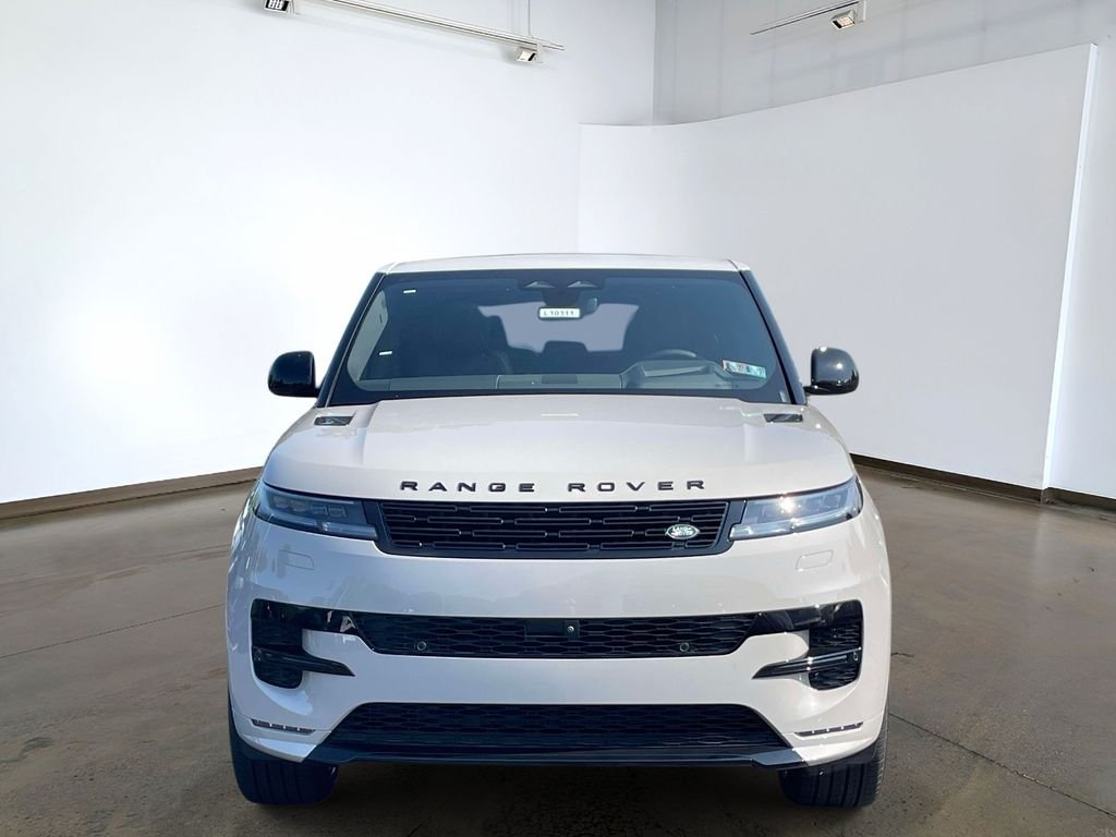 New 2026 Borasco Grey Land Rover Dynamic SE image 2