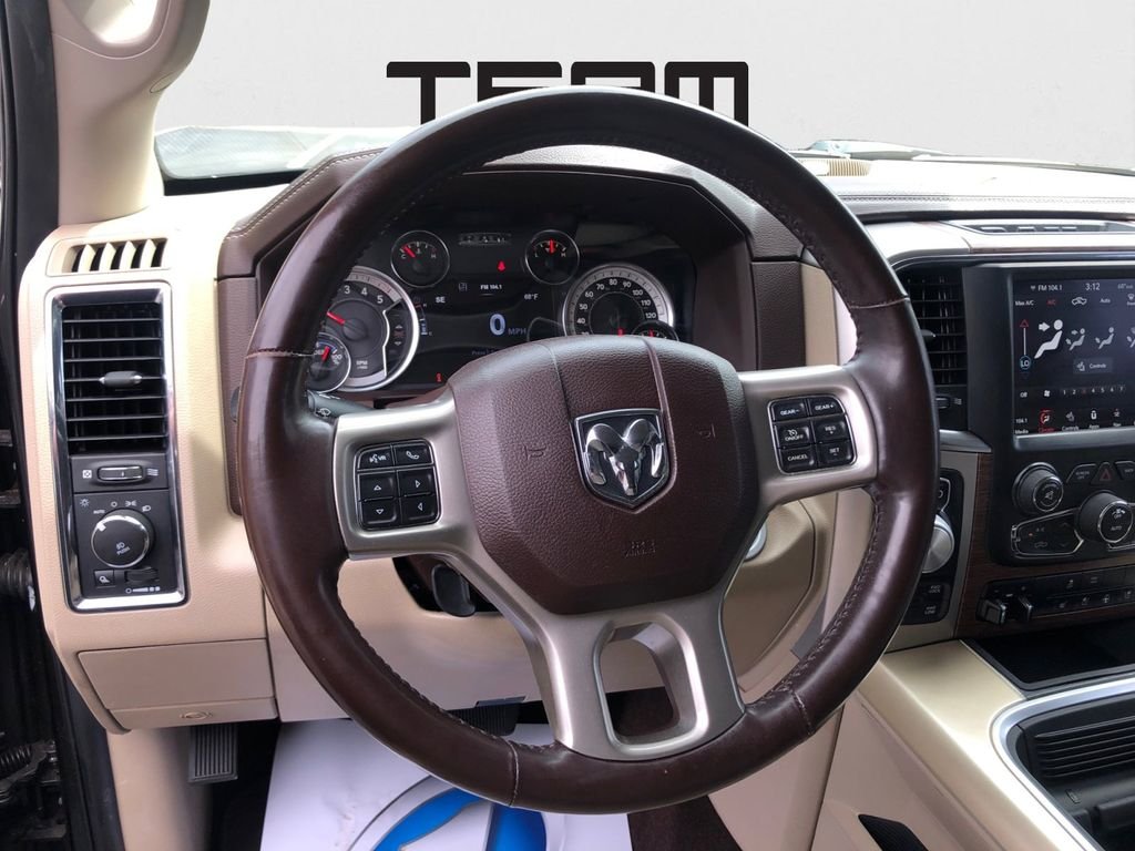 Used 2018 Black Ram Laramie image 17