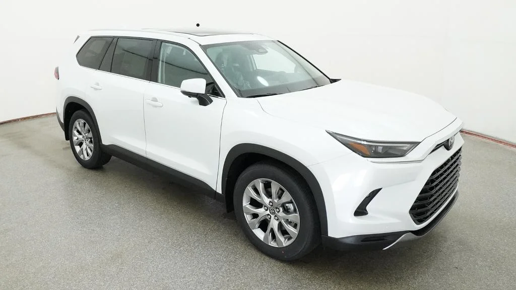 New 2026 Wind Chill Pearl Toyota Limited image 10