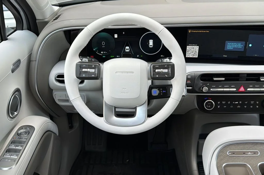 New 2026 Silver Hyundai SEL Premium image 11