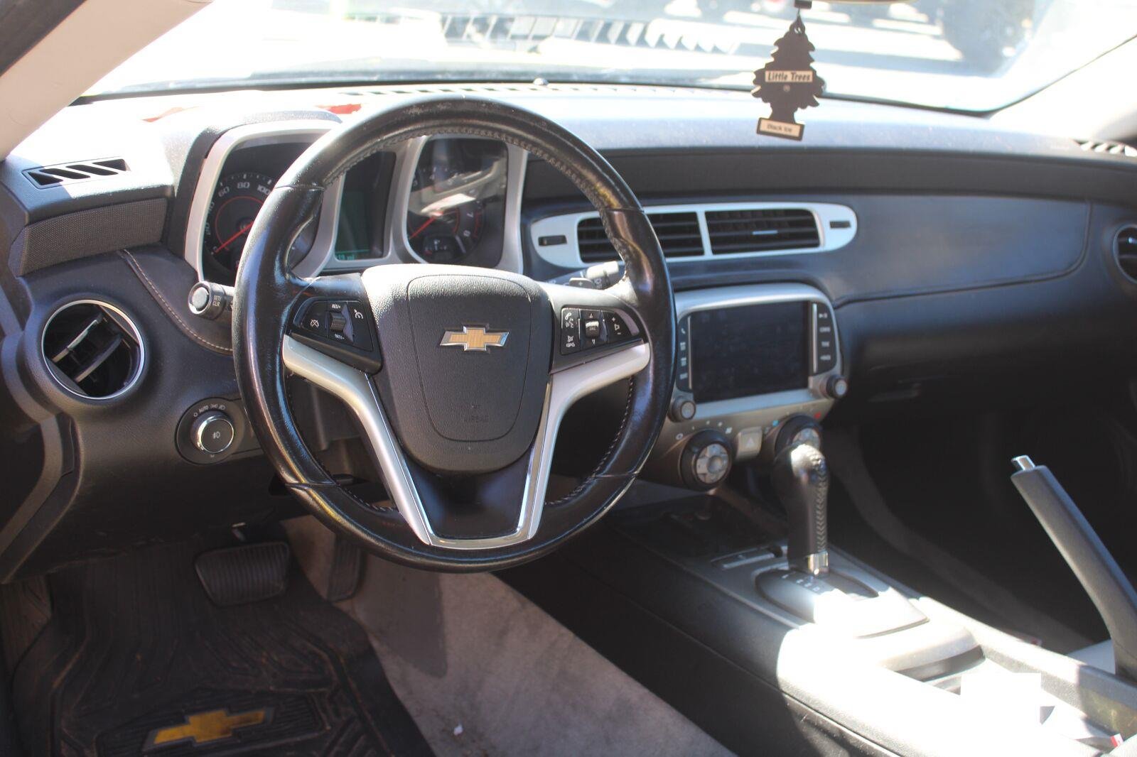 Used 2015 Bright Yellow Chevrolet LT image 9