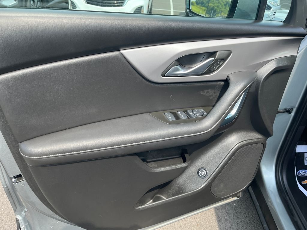 Used 2024 Gray Chevrolet LT image 11