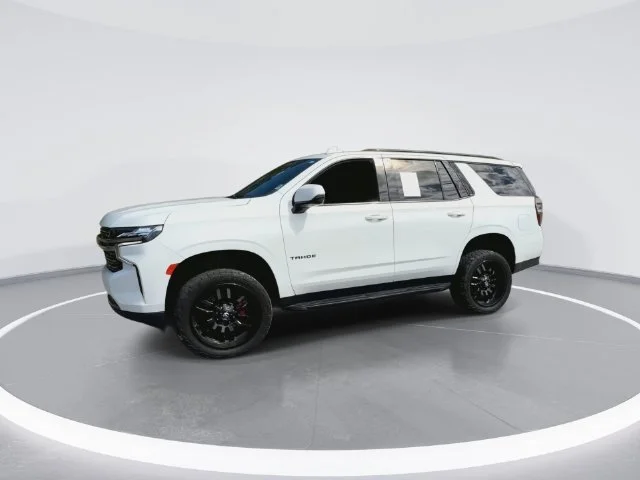 Used 2022 White Chevrolet RST image 5