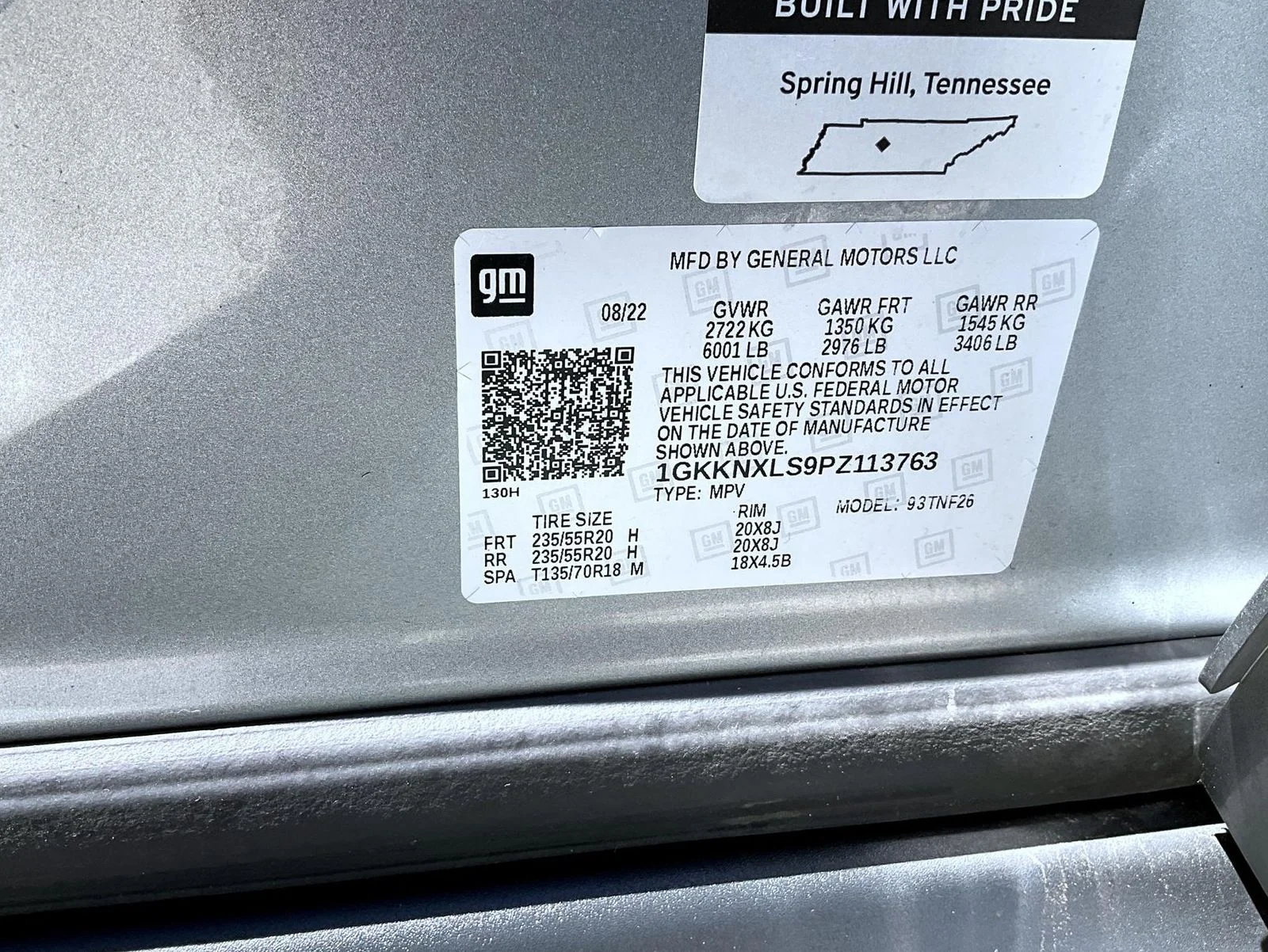 Used 2023 Silver GMC Denali image 27