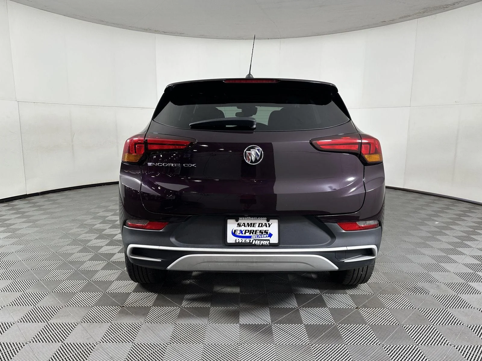 Used 2021 Black Currant Metallic Buick Preferred image 5