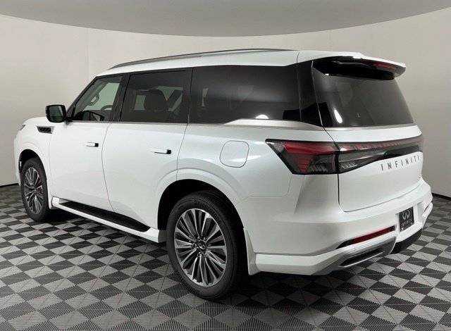 New 2027 White INFINITI LUXE image 4