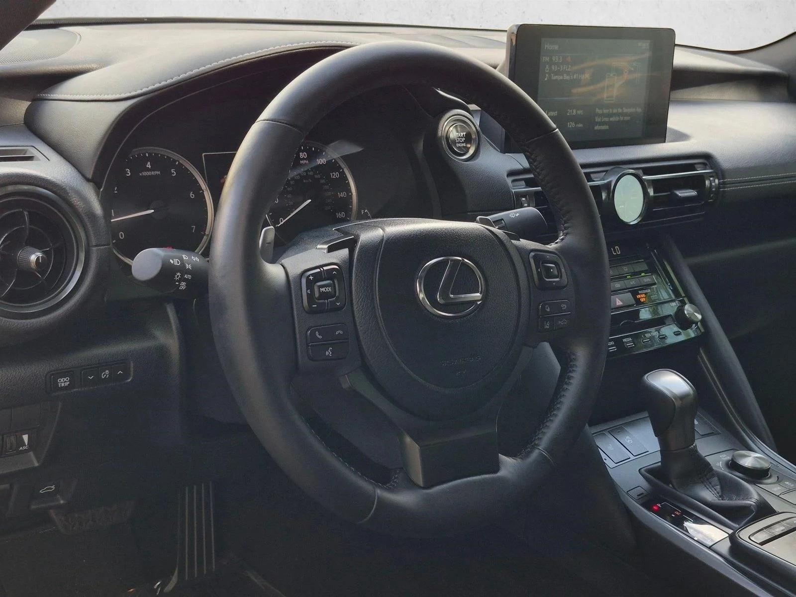 Used 2025 Incognito Lexus IS 350 F SPORT Design image 10