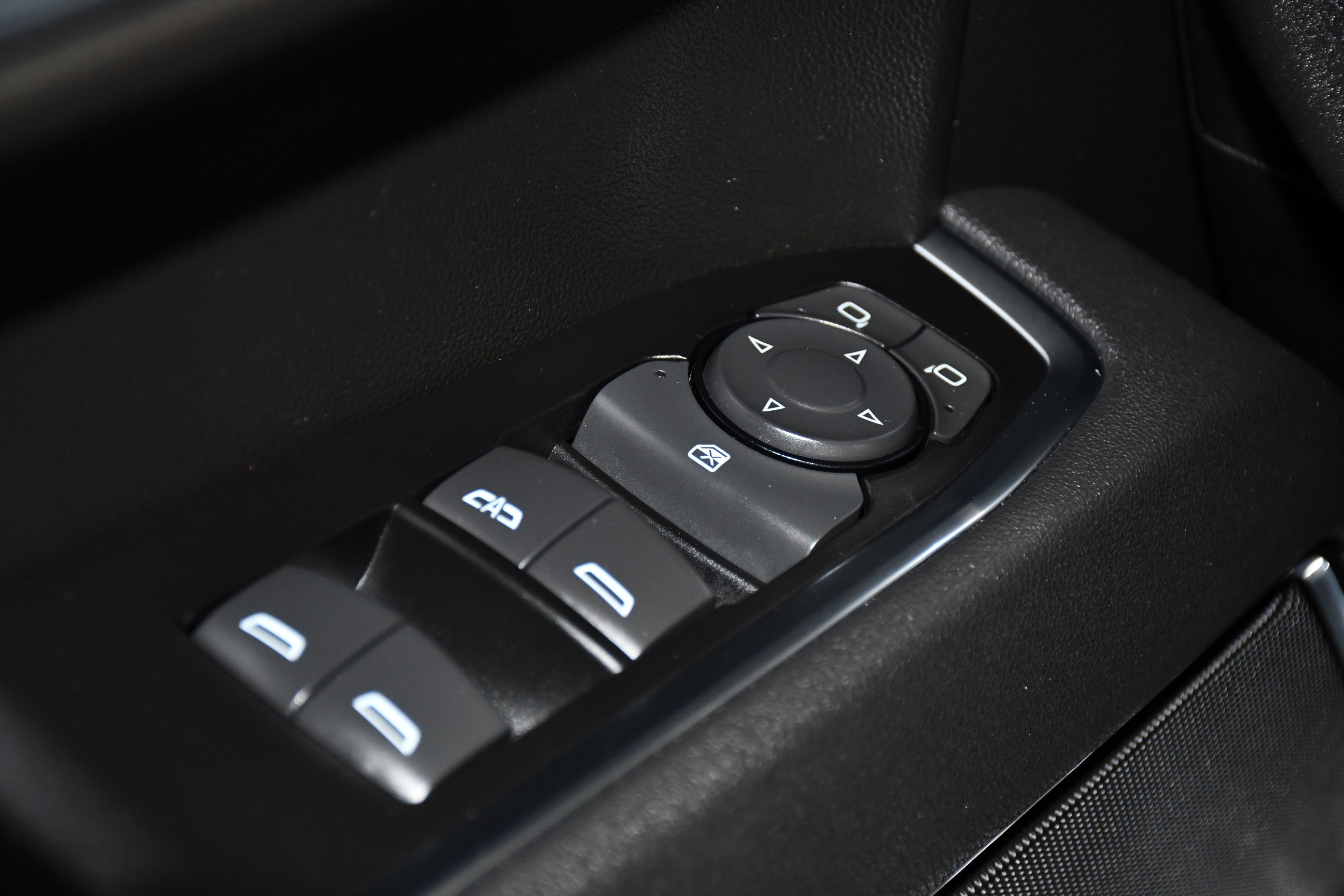 Used 2026 Black Chevrolet LT image 35