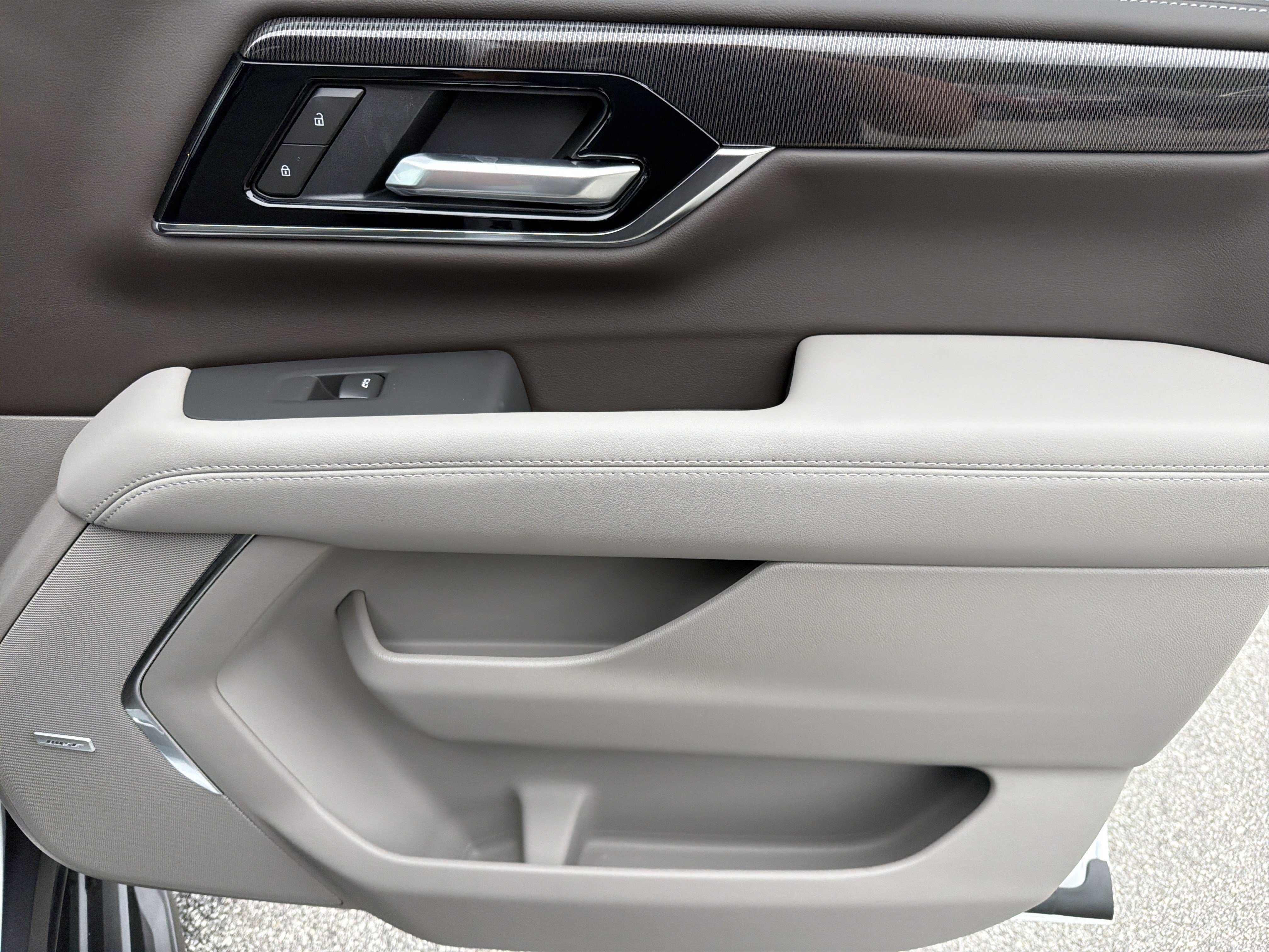 2026 GMC Yukon XL Elevation - Photo 14
