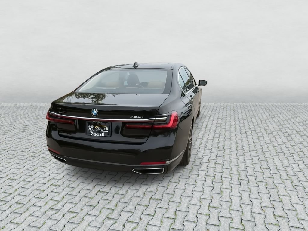 Used 2022 Black BMW 750i xDrive image 7