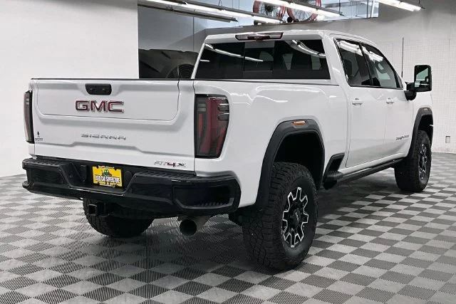 Used 2025 Summit White GMC AT4X image 13
