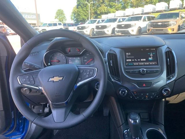 Used 2017 Kinetic Blue Chevrolet LT image 25