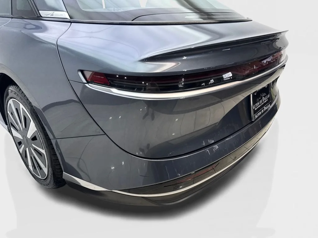 Used 2024 Gray Lucid Touring image 19