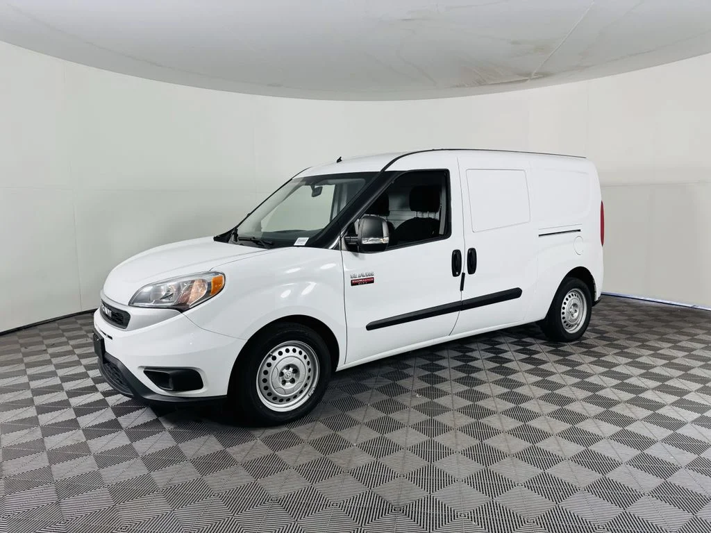 Used 2022 White Ram Base image 4