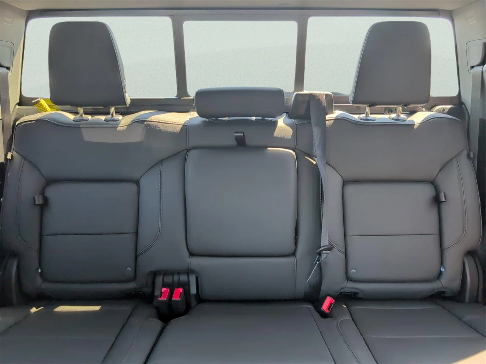 New 2026 Onyx Black GMC SLT image 15