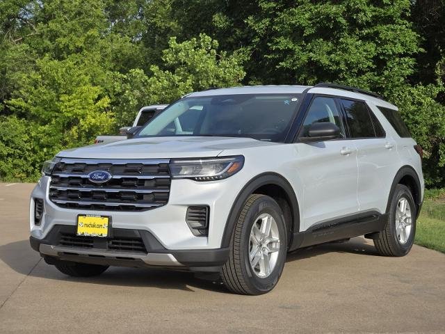New 2026 Space White Metallic Ford Active image 23