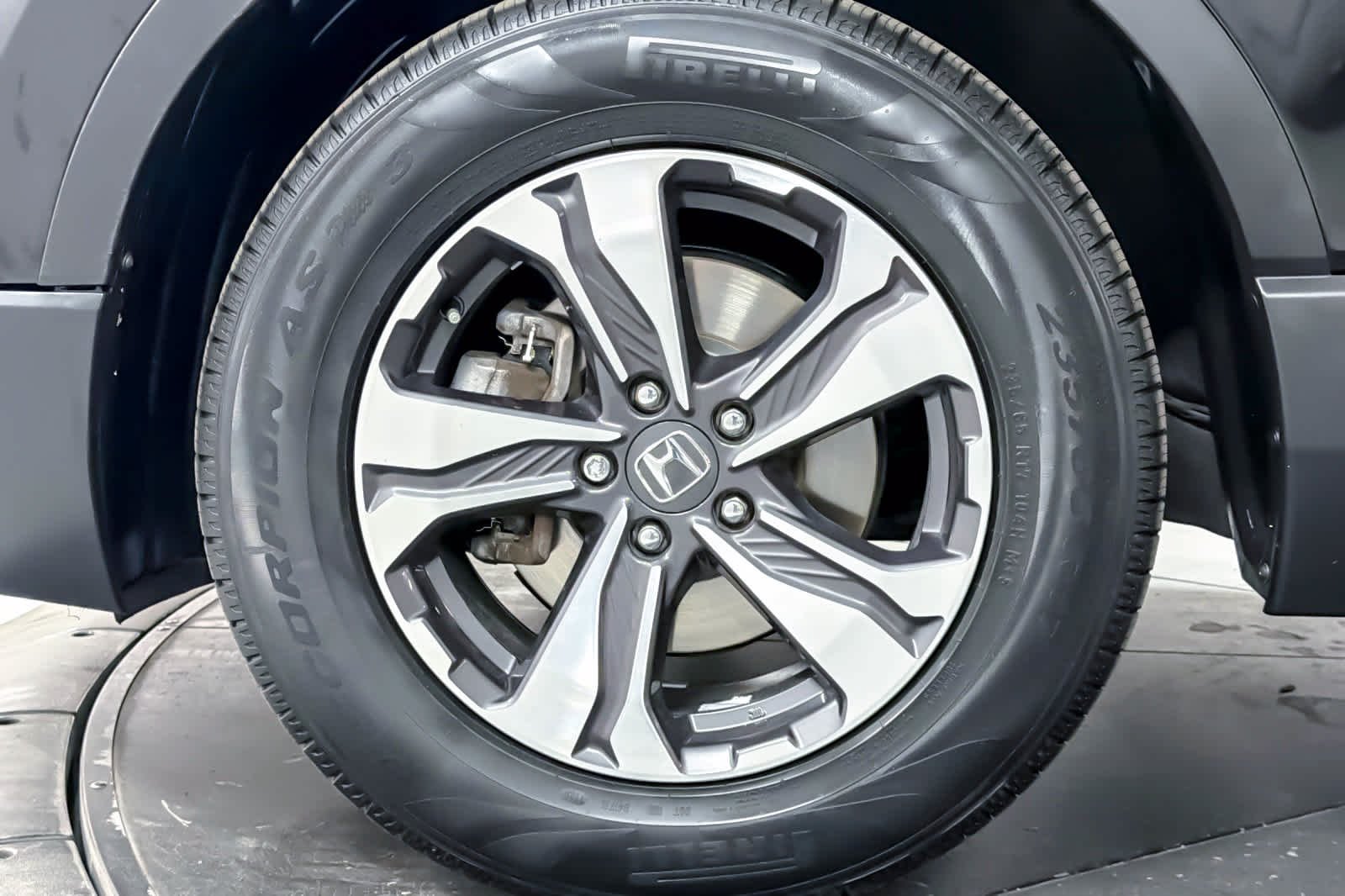 Used 2018 Black Honda LX image 25