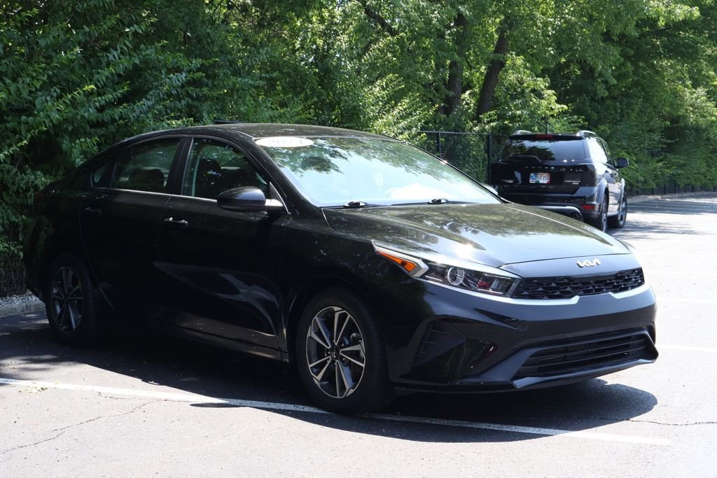 2024 Kia Forte LXS - Photo 10